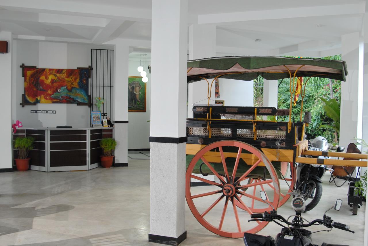 Eagle'S Residence Kandy Extérieur photo